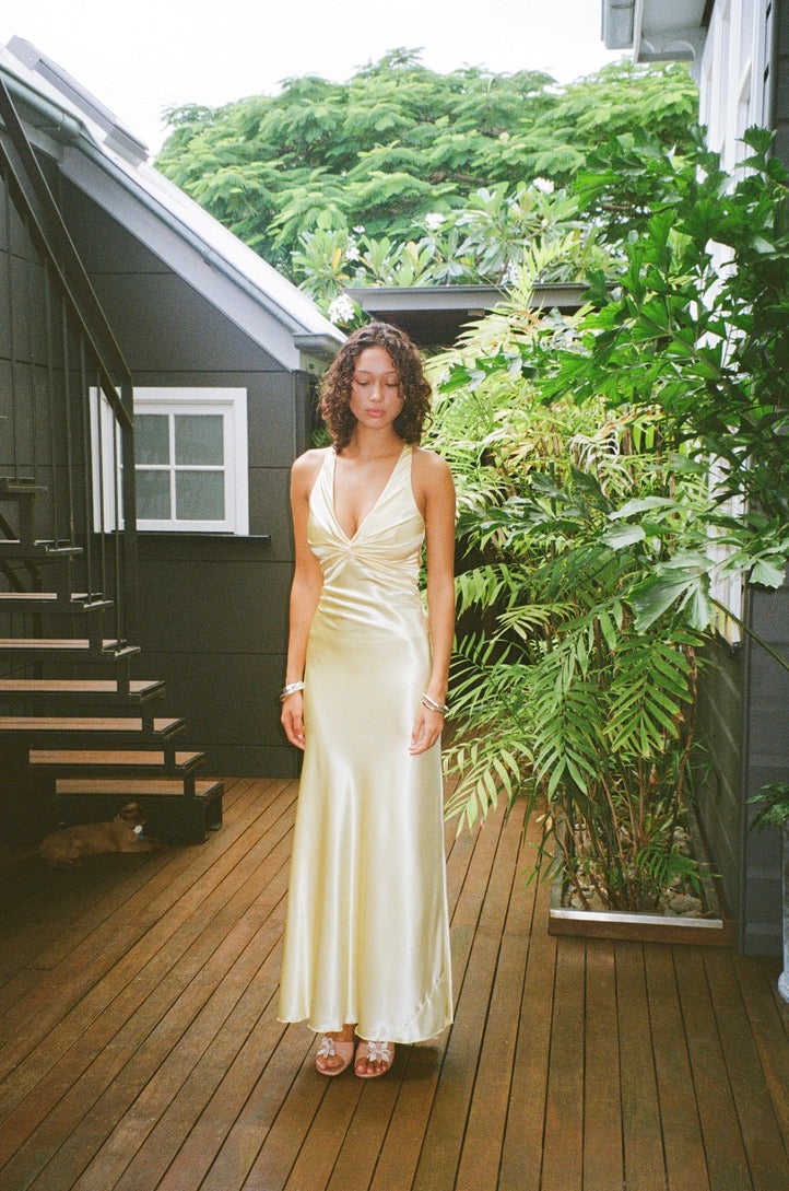 Vintage Ruth Tarvydas Goddess Gown Lemon 8
