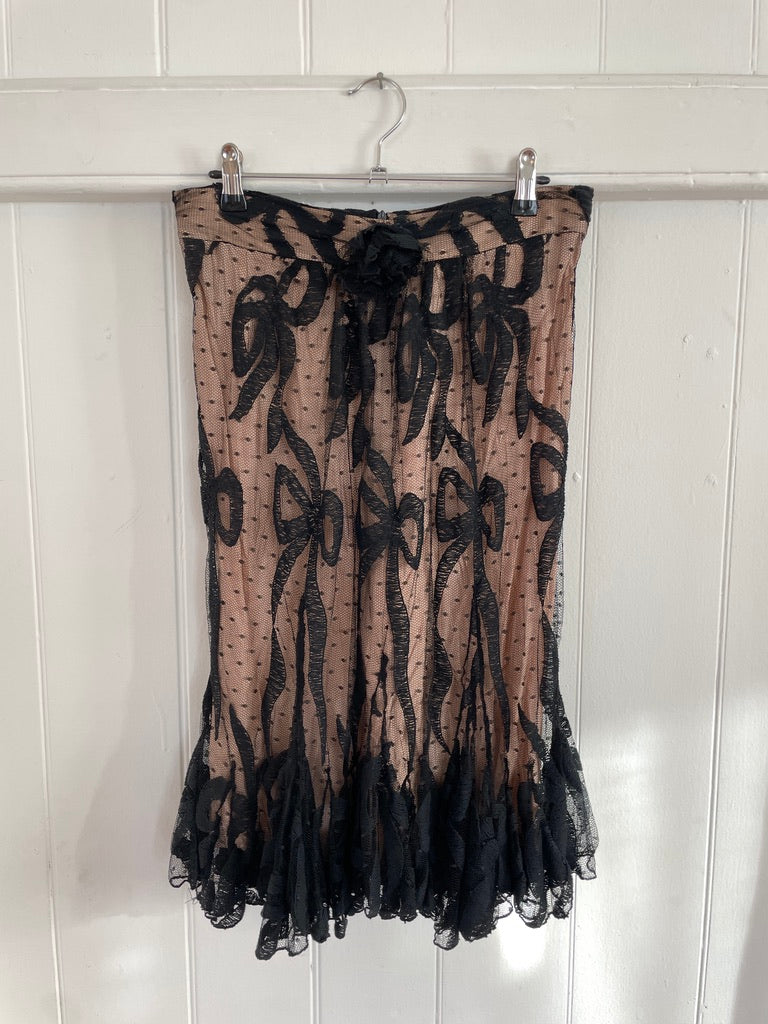 Vintage FW 2007 Trelise Cooper lace bow skirt