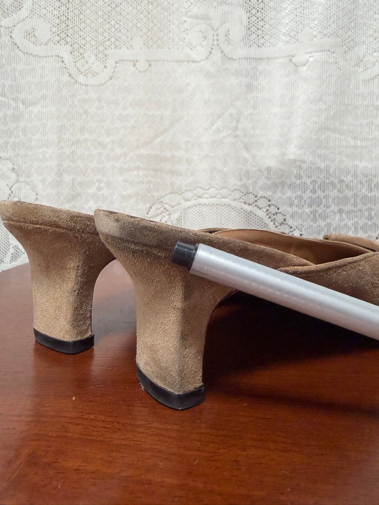 Vintage Salvatore Ferragamo suede buckle pointed toe kitten heels