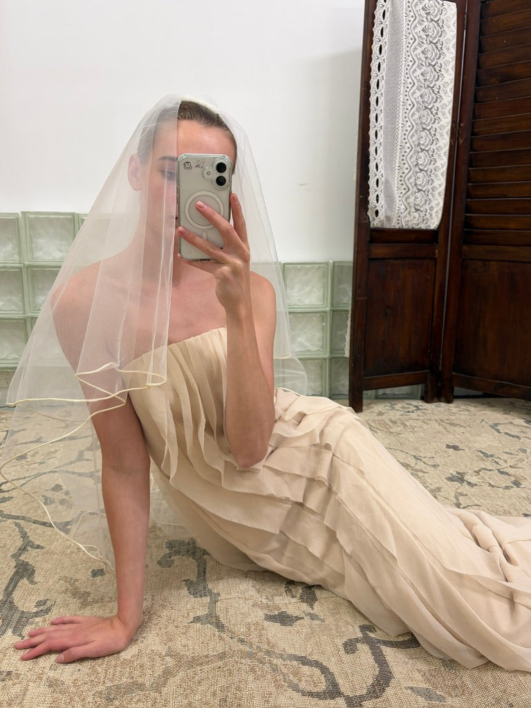 Vintage Y2K Vera Wang sand cascading ruffle dress