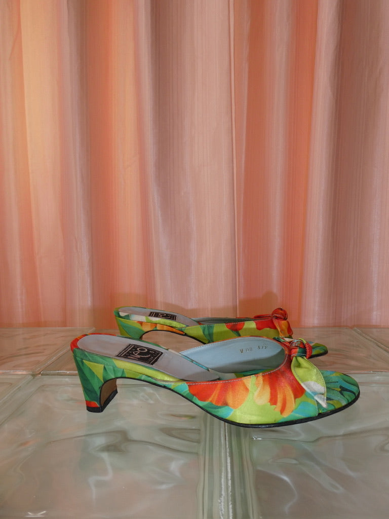 Neo Classique floral kitten heels with bow size 37.5