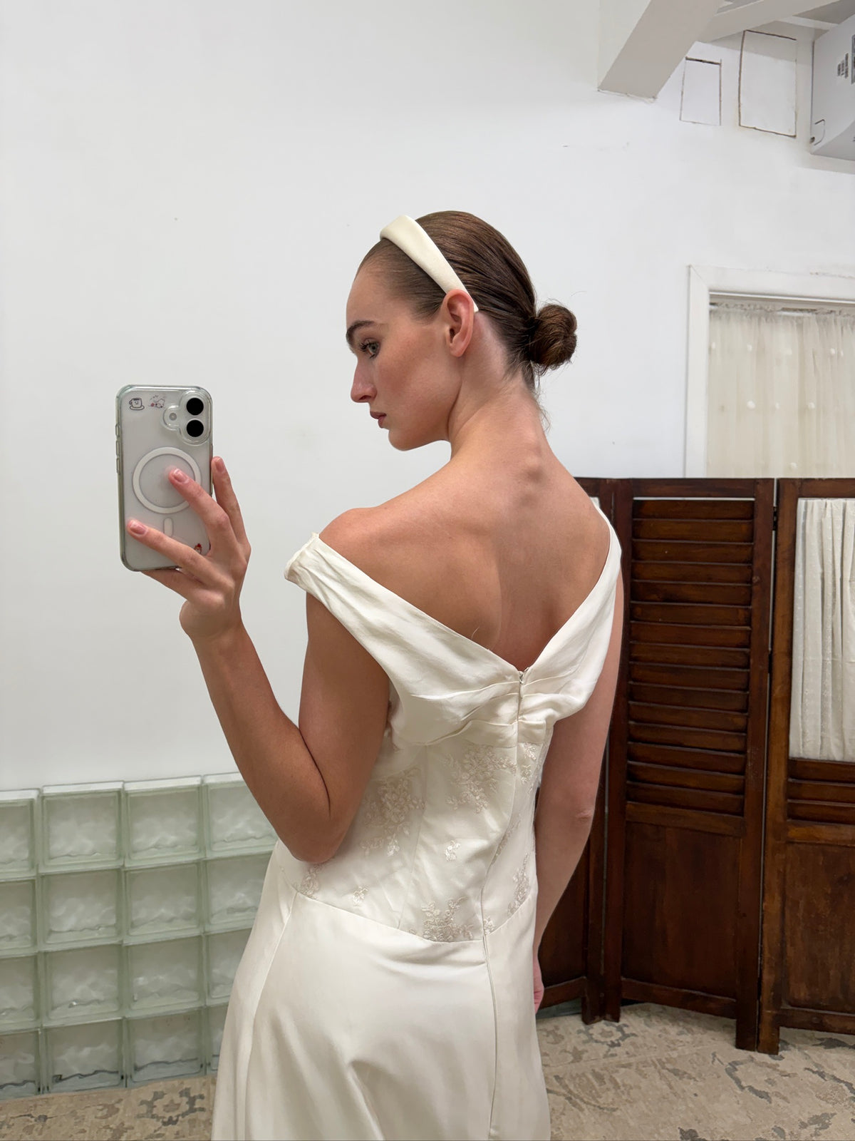 Vintage 90s pure silk wide v neck wedding gown with train