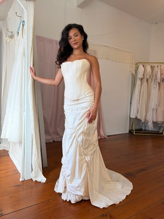 Vintage 90s cream silk dupion corset and skirt set