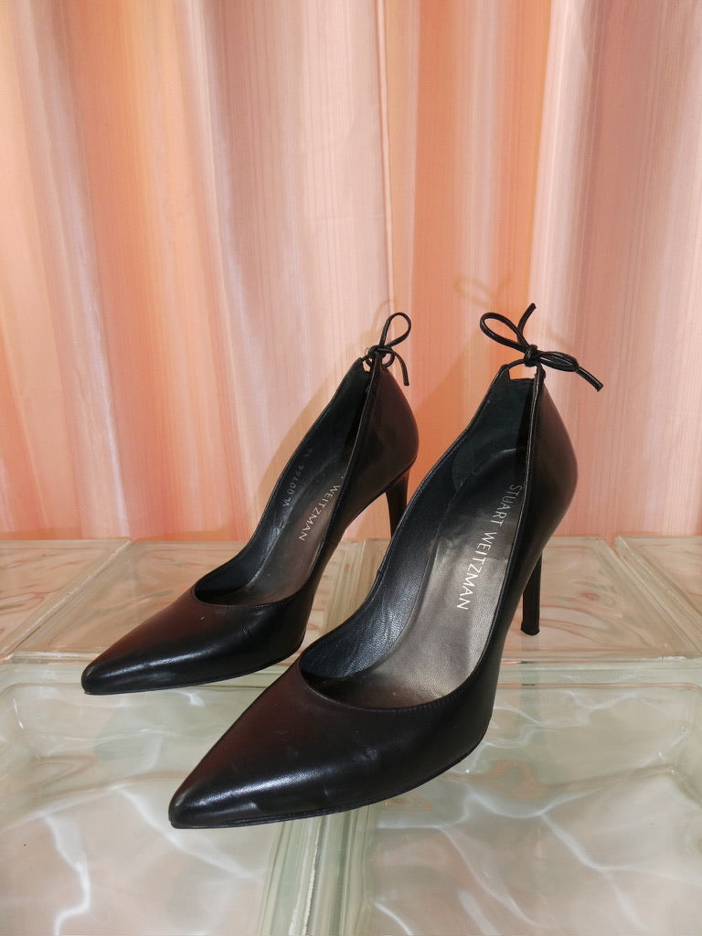 Stuart Weitzman black bow pumps size 36