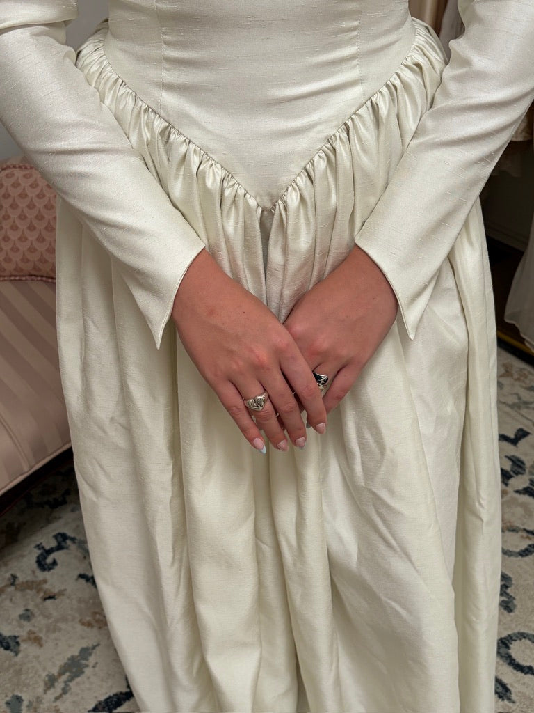 Vintage 90s basque waist off shoulder long sleeve wedding dress with bows