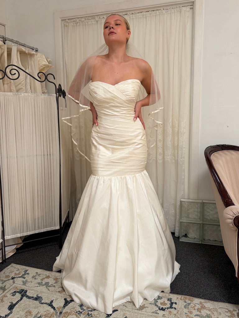 Vintage Y2K taffeta strapless drop waist mermaid wedding gown