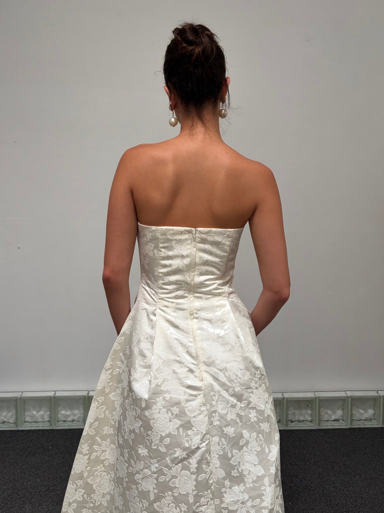 Vintage y2k cream satin strapless brocade wedding gown