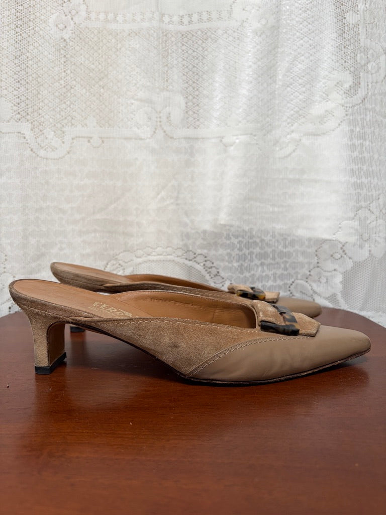 Vintage Salvatore Ferragamo suede buckle pointed toe kitten heels