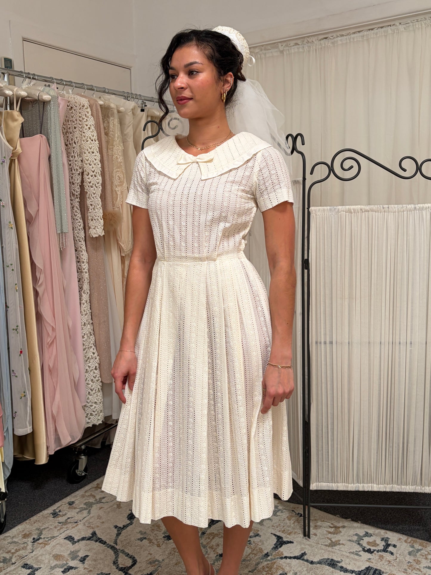 Vintage 50s ivory cotton broderie anglaise midi dress with sailor collar