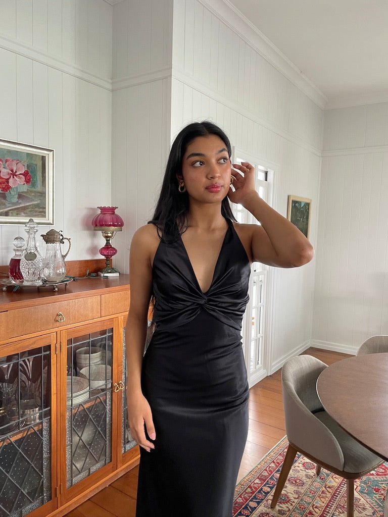 Mili Dress - Vintage Y2K Ruth Tarvydas black satin evening gown with bow