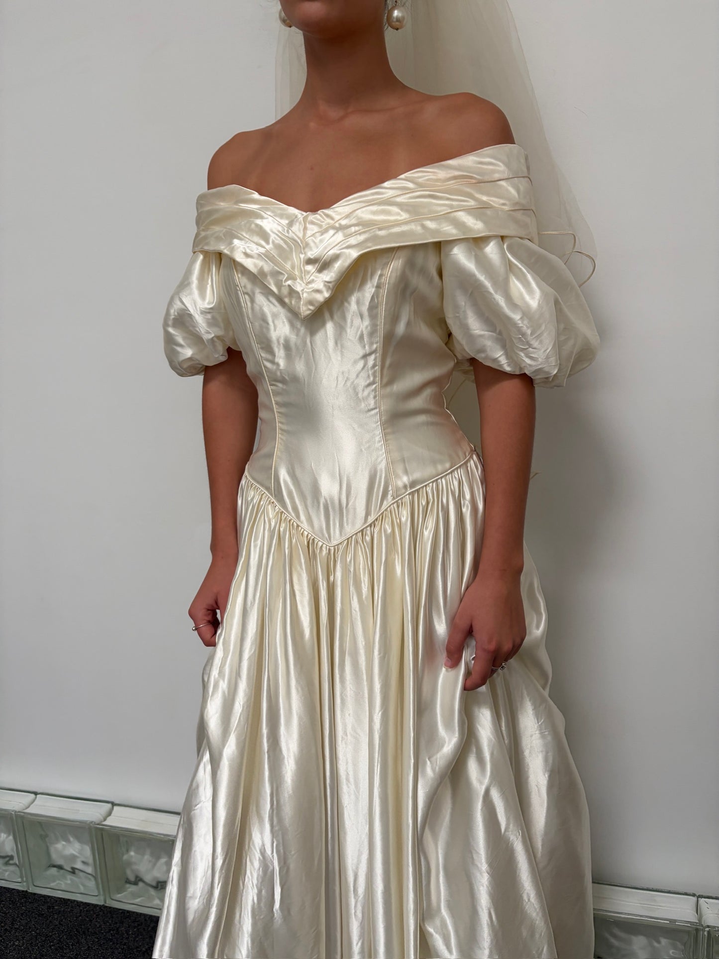 Vintage 90s cream satin basque waist princess wedding dress