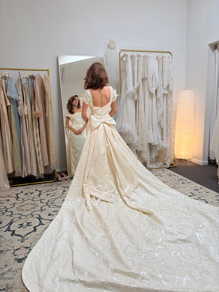 Vintage 90s jacquard column wedding dress with detachable train