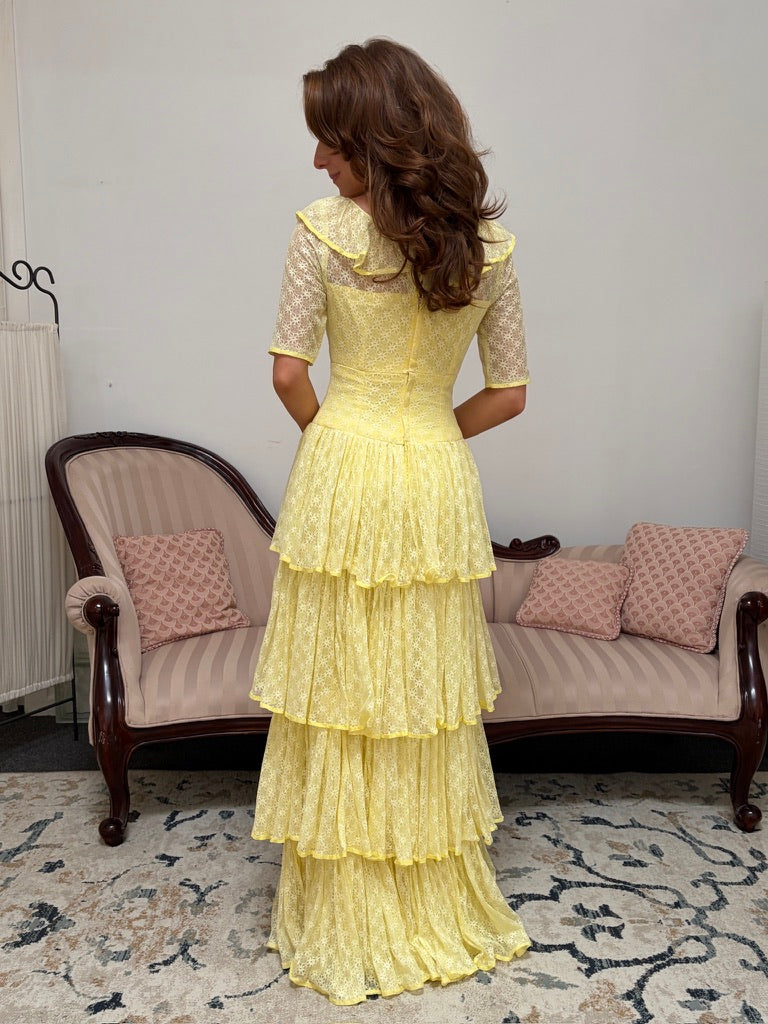 Vintage 70s lemon yellow tiered lace evening dress
