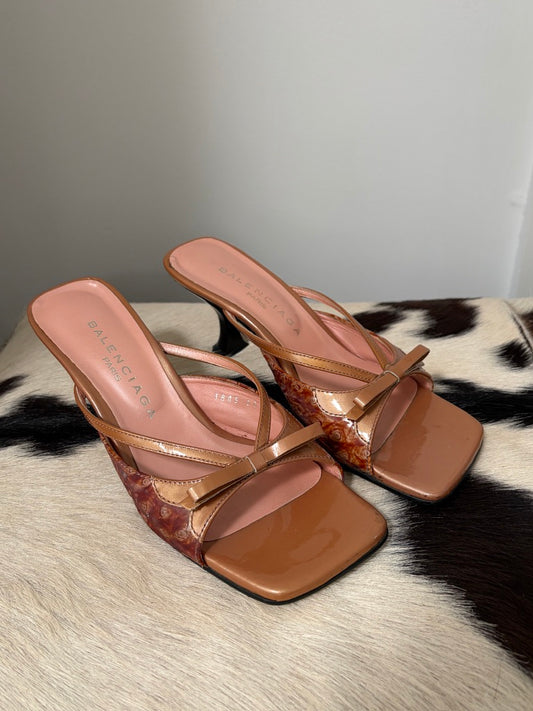 Vintage Balenciaga caramel square toe mules with bow