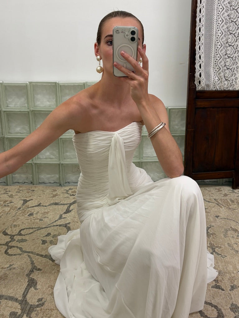 Vintage Y2K silk gathered bodice ivory wedding gown