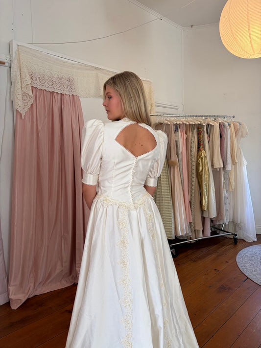 Vintage 90s cream raw silk dramatic princess wedding dress with train