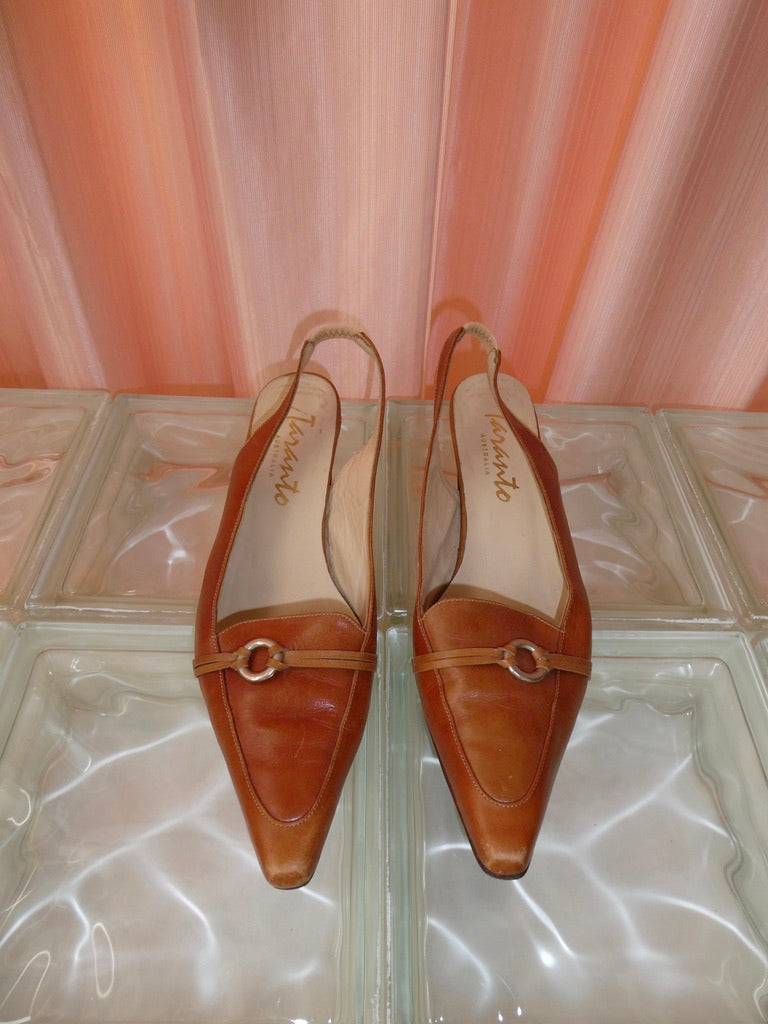 Taranto tan leather sling back kitten heels size 39