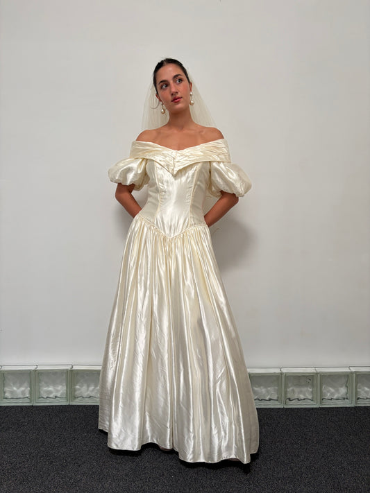 Vintage 90s cream satin basque waist princess wedding dress
