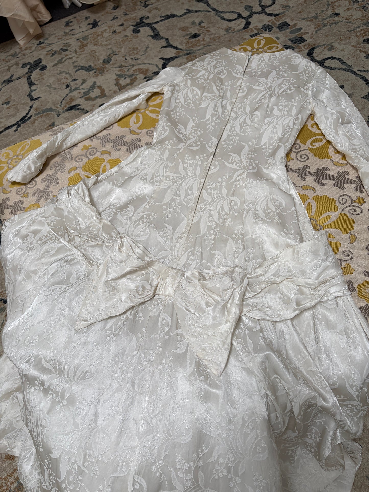 Vintage 60s Ivory drop waist long sleeve wedding gown with bow detail