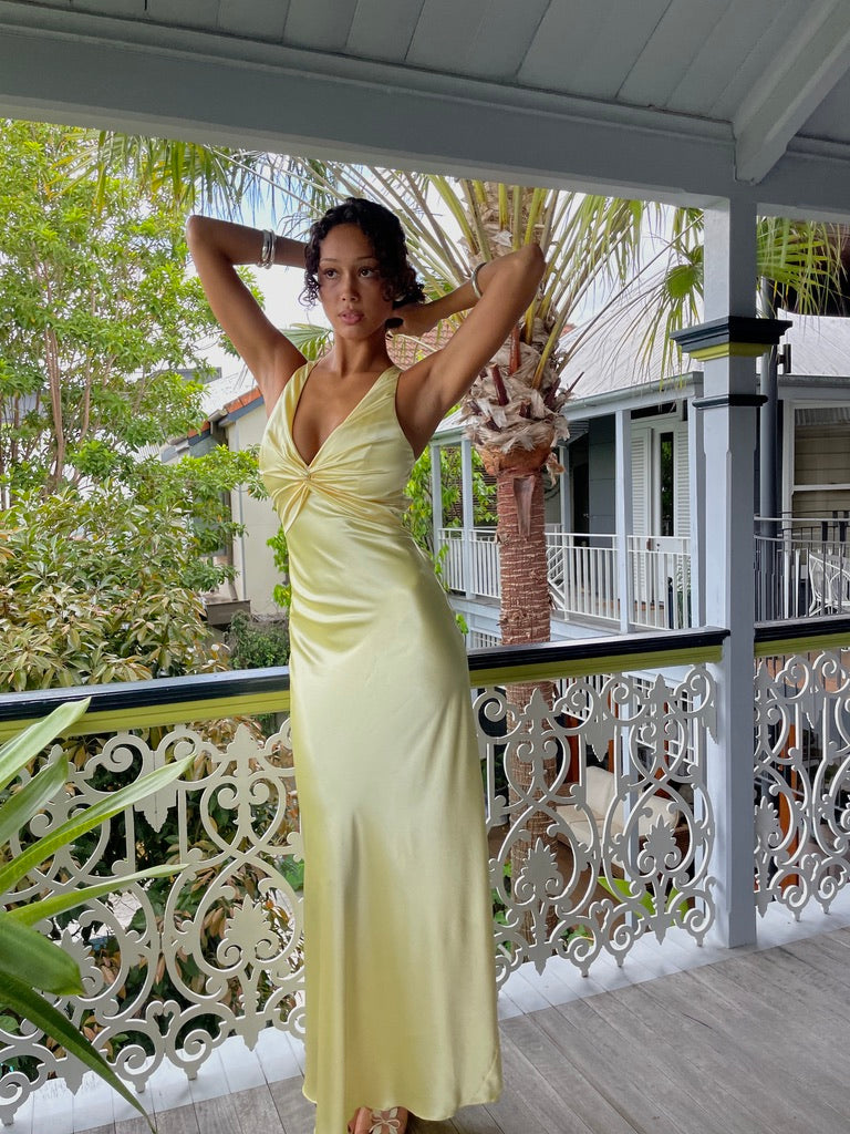 Vintage Ruth Tarvydas Goddess Gown Lemon 8