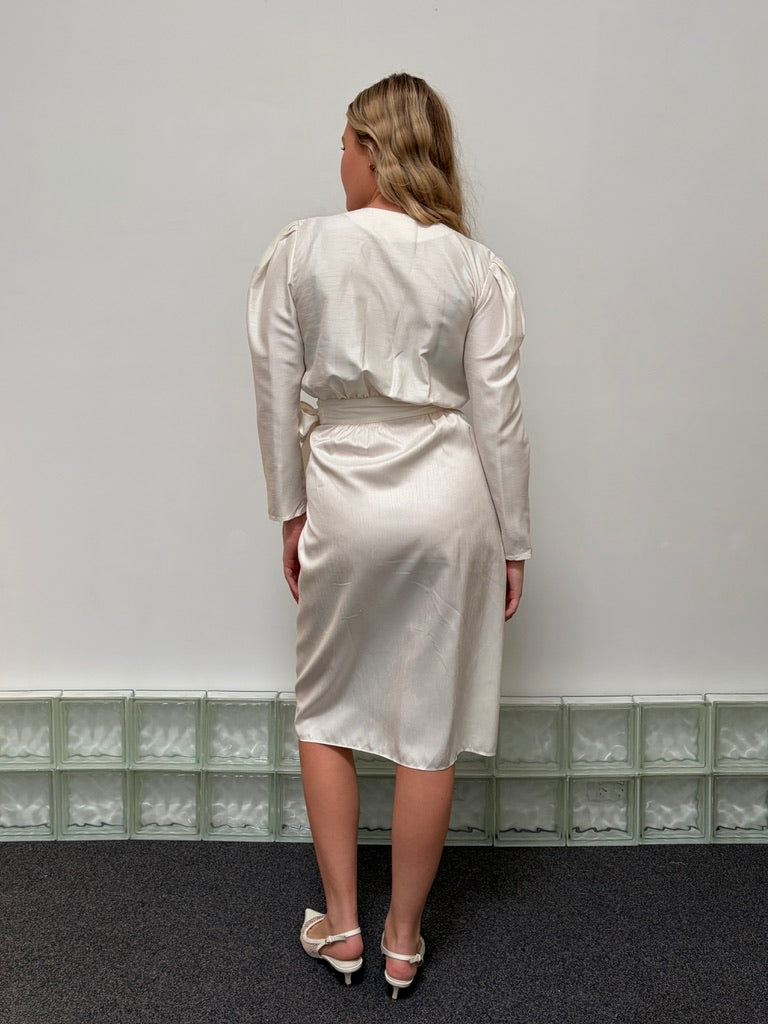 Vintage 80s bridal long sleeve midi dress with bow