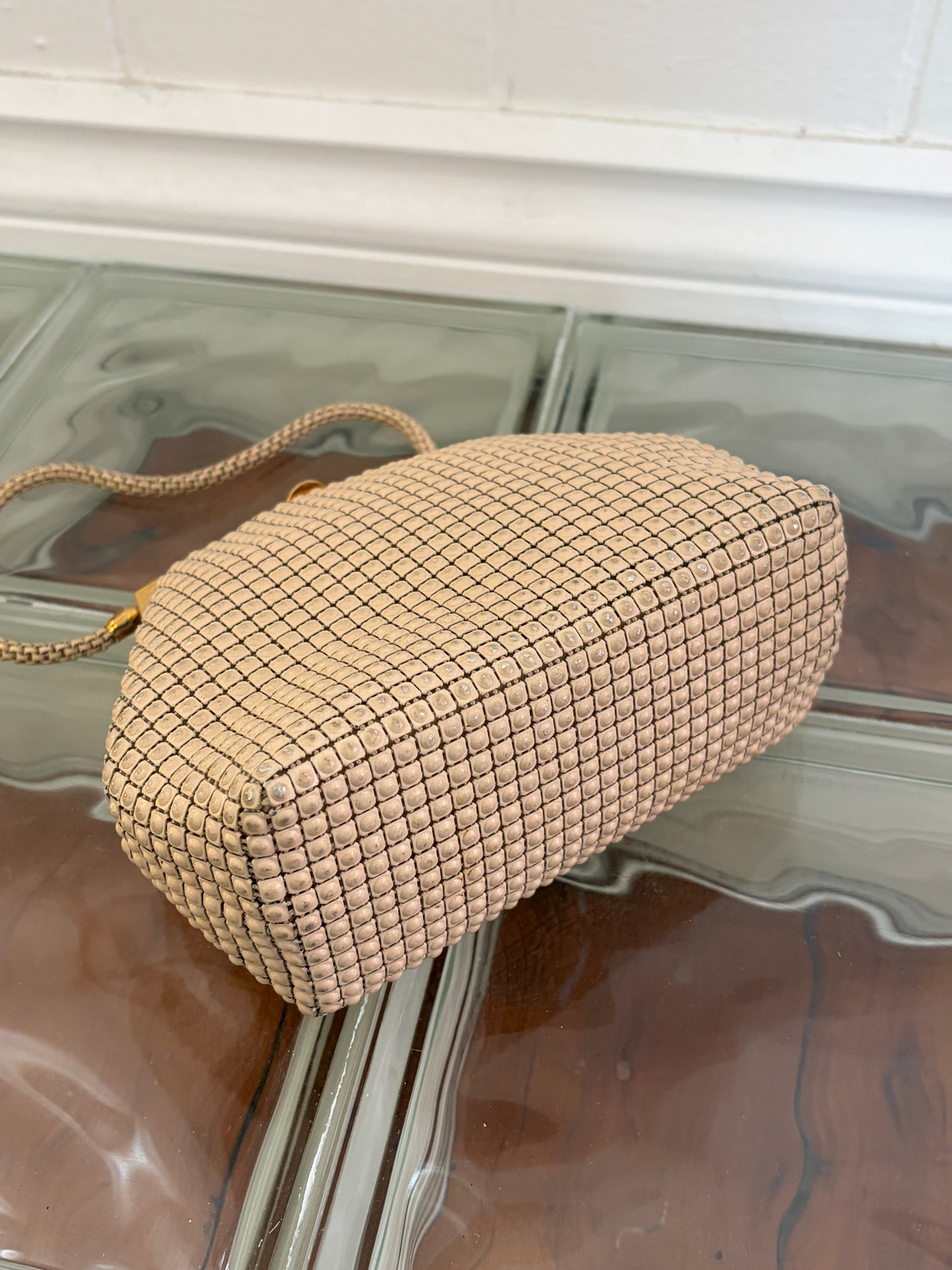 Vintage 60s cream mesh top handle bag with gold hardware