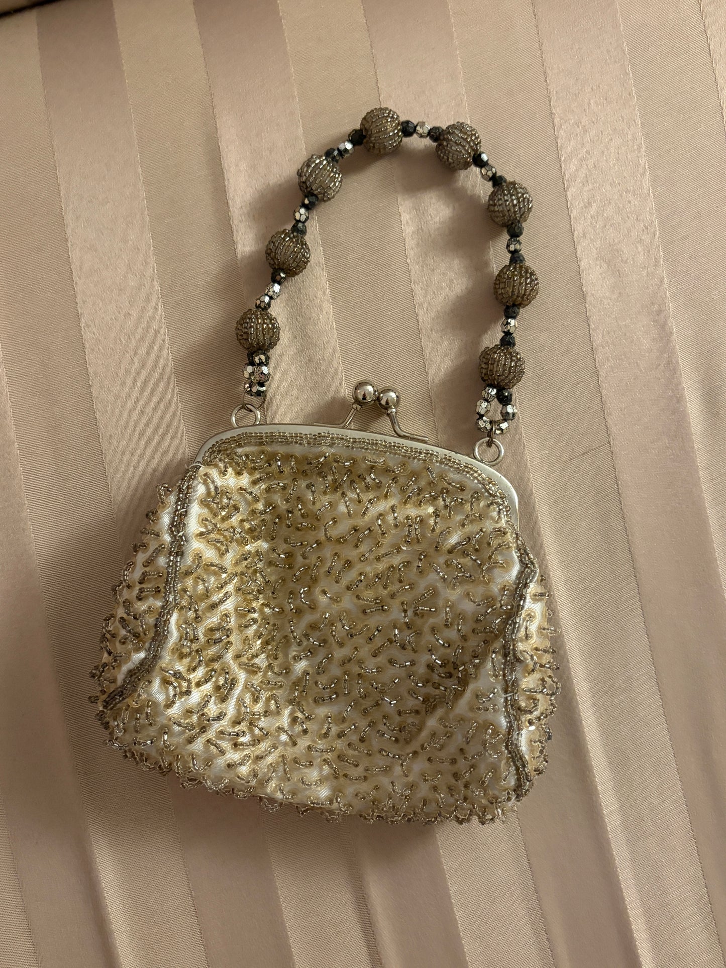 Vintage 00s silver beaded evening bag