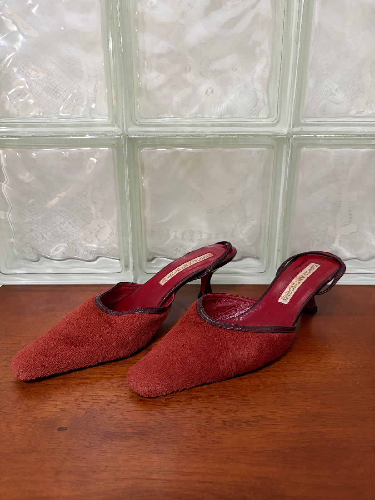 Vintage Enrico Antinori rust ponyhair slingback kitten heels